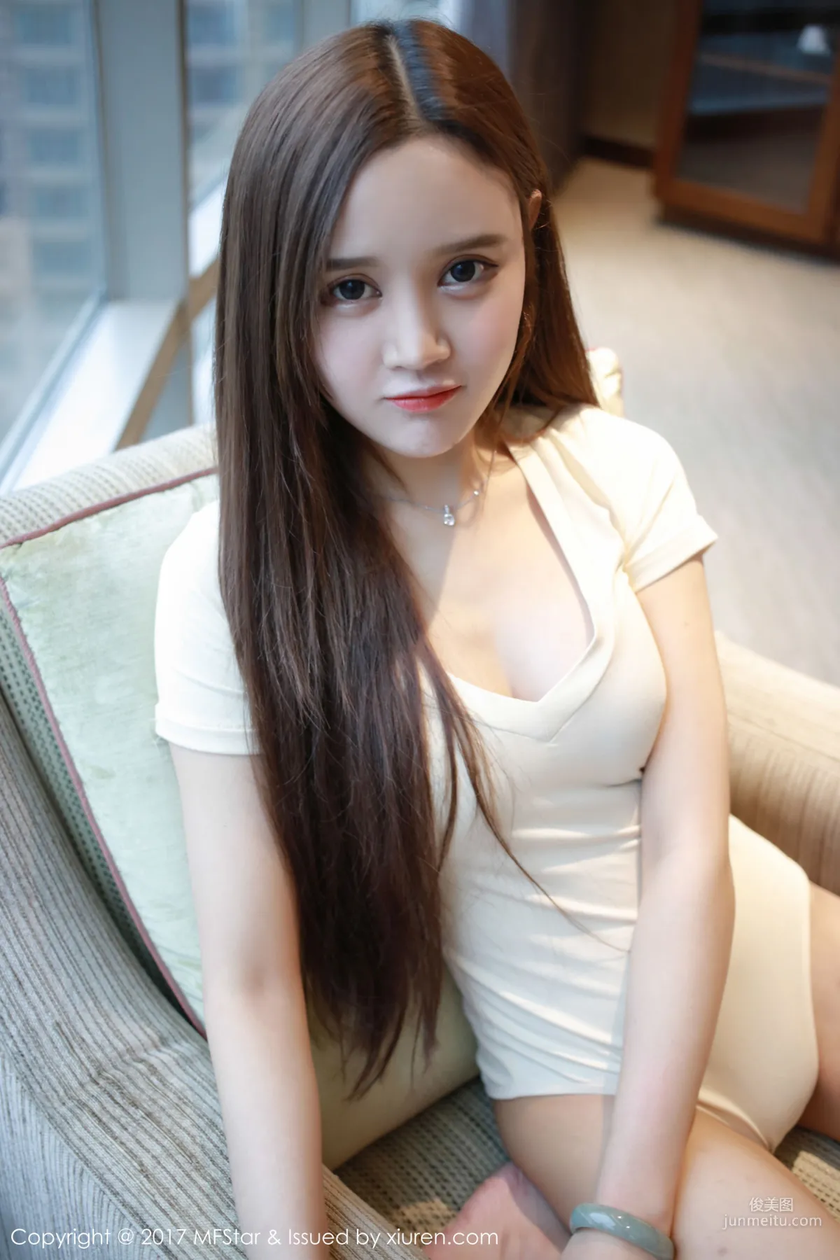Shanshan, Sexy Bodysuit + White Shirt [MFStar] Vol.108 Photo Set photo 7