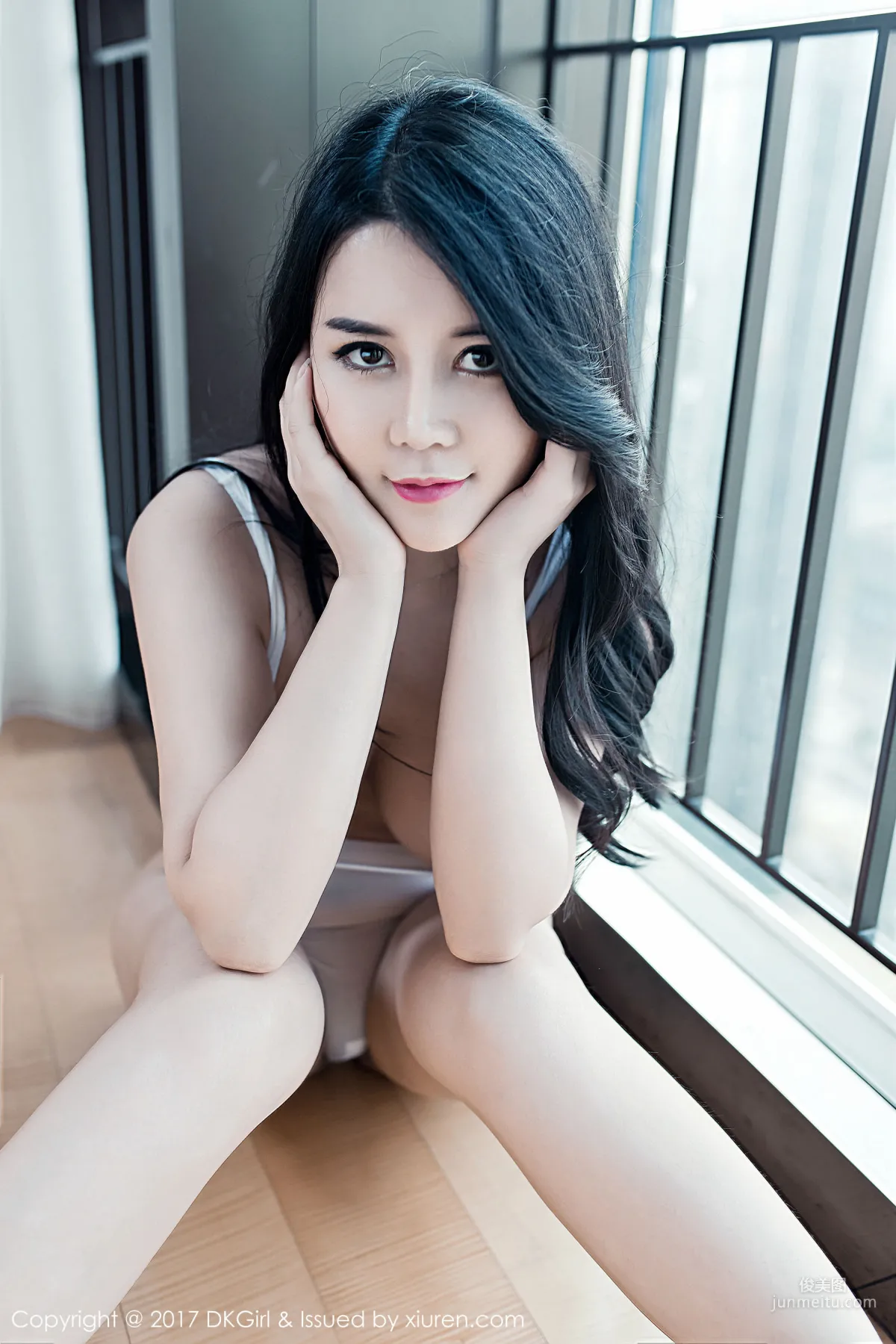 Sukki, Big Breasts and Full Hips Absolute Beauty Temptation [DKGirl] Vol.042 Photo Set photo 22