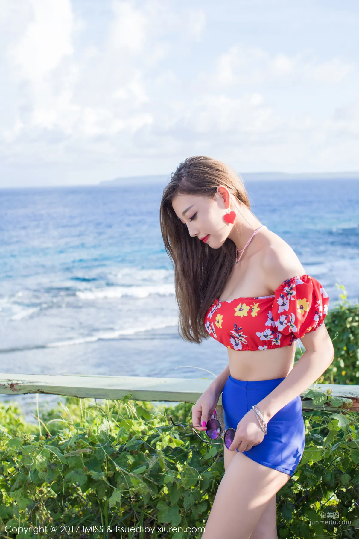 Yang Chenchen sugar, Outdoor Fresh Big Show Beautiful Legs Series [IMISS] Vol.189 Photo Set photo 32