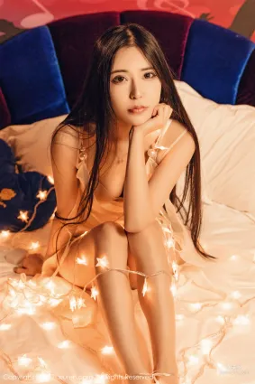 Suki_baby《唯美性感又不失惹火的妹子》 [秀人XIUREN] NO.818 寫真集