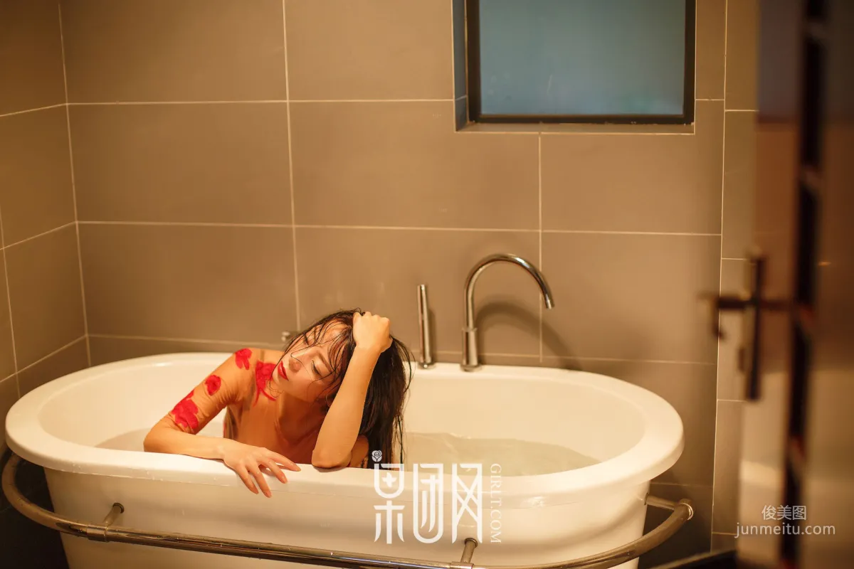 Girlt No. 074 photo 14