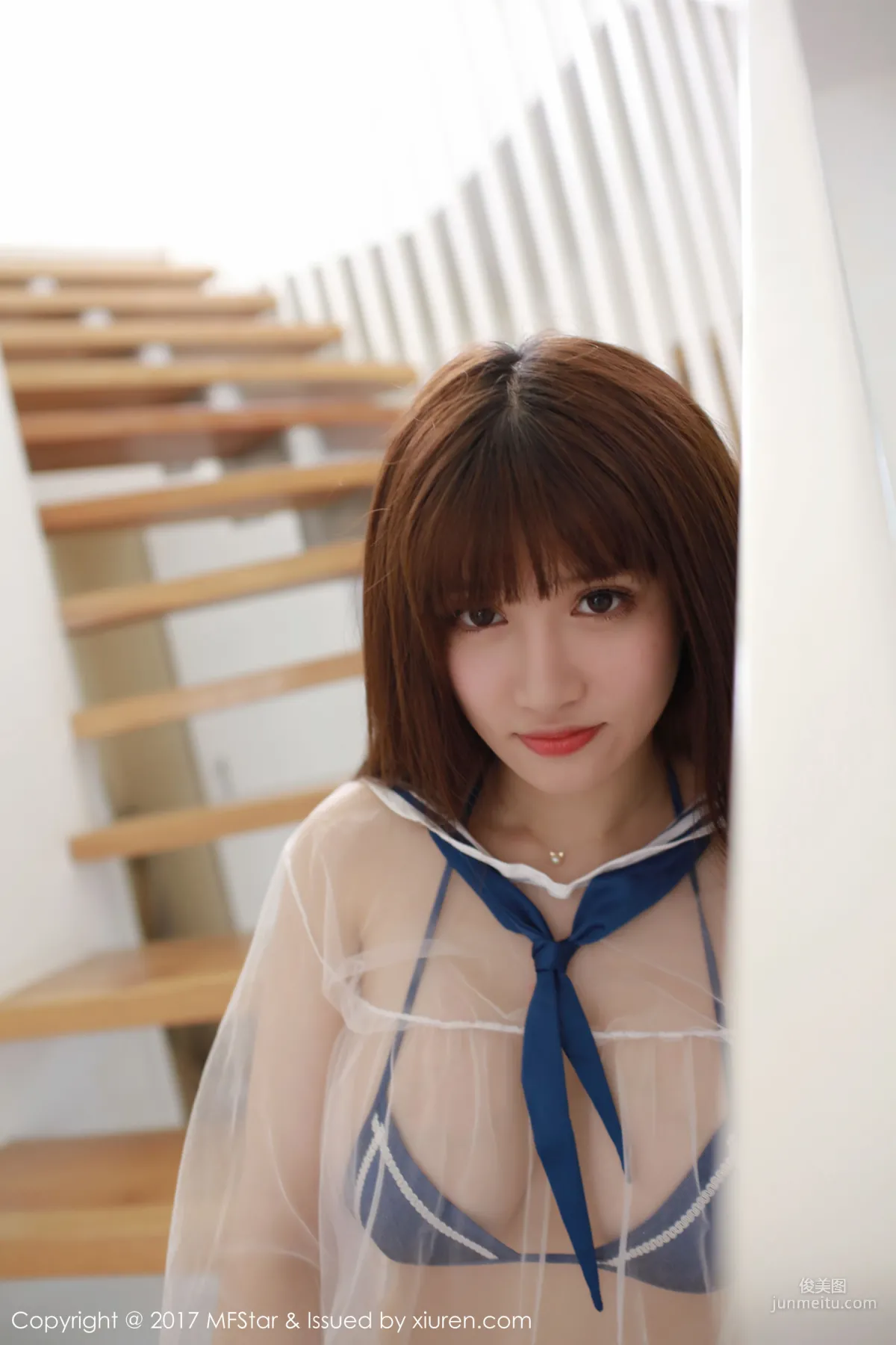 K8 Aojiao Mengmeng Vivian 《Sexy Halter Top + Semi-Transparent Bikini》 [MFStar] Vol.105 Photo Set photo 34