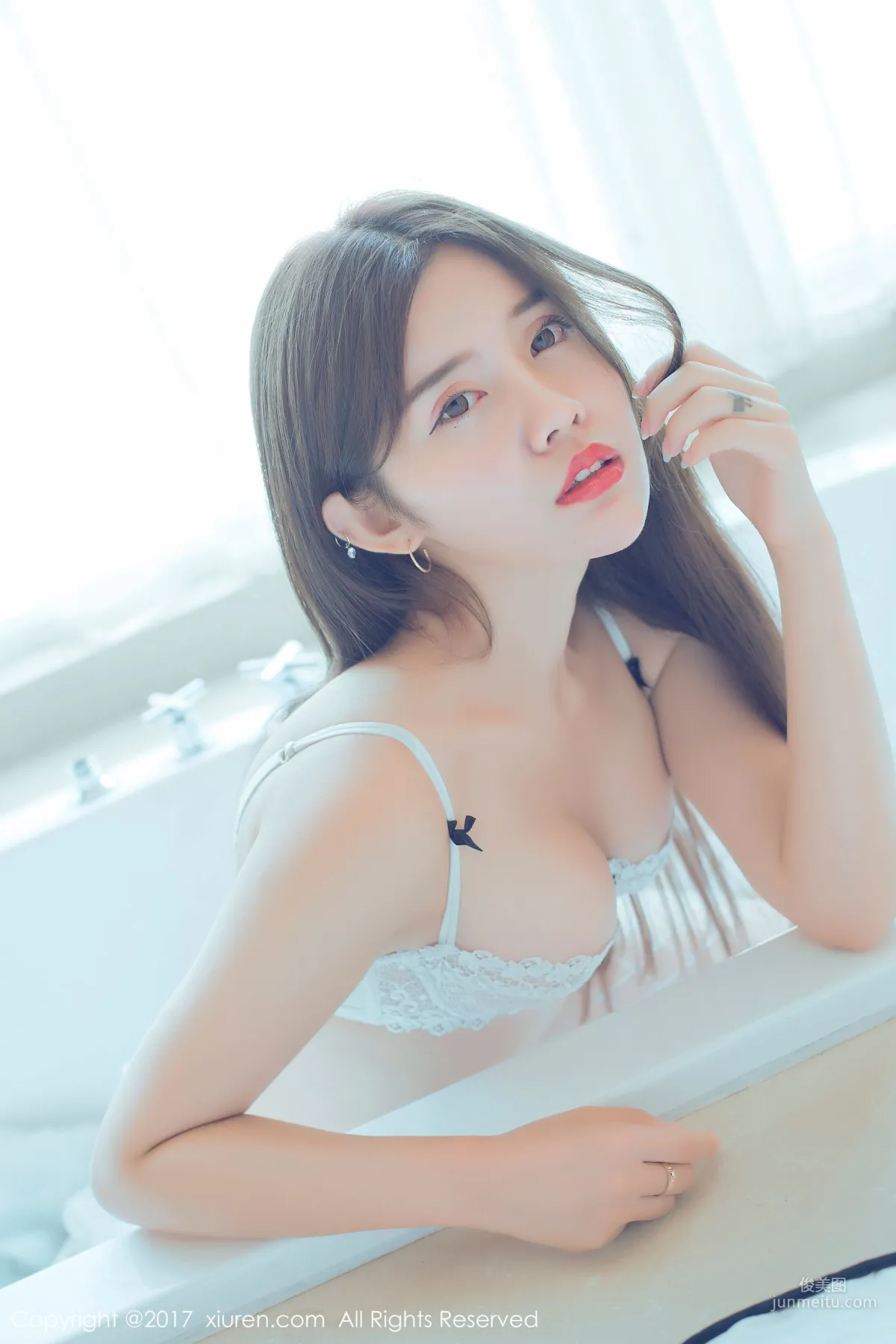 Rabbit NINA, The Seduction and Charm of Youth [XiuRen] NO.813 Photo Set photo 24