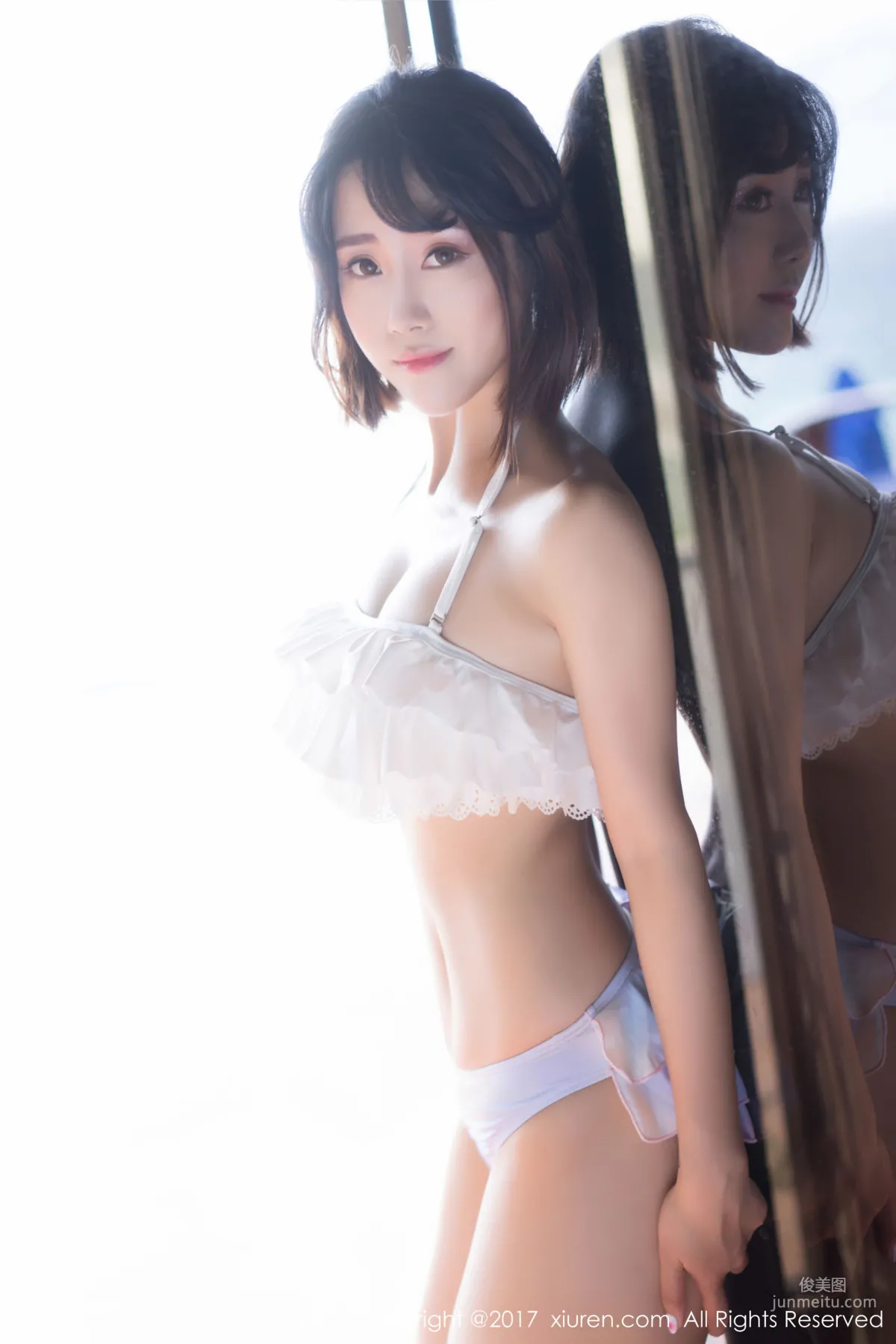Dou Douliang Youlina 'Fresh Outdoors, Sexy Close-Ups Indoors' [XiuRen] NO.814 Photo Set photo 13