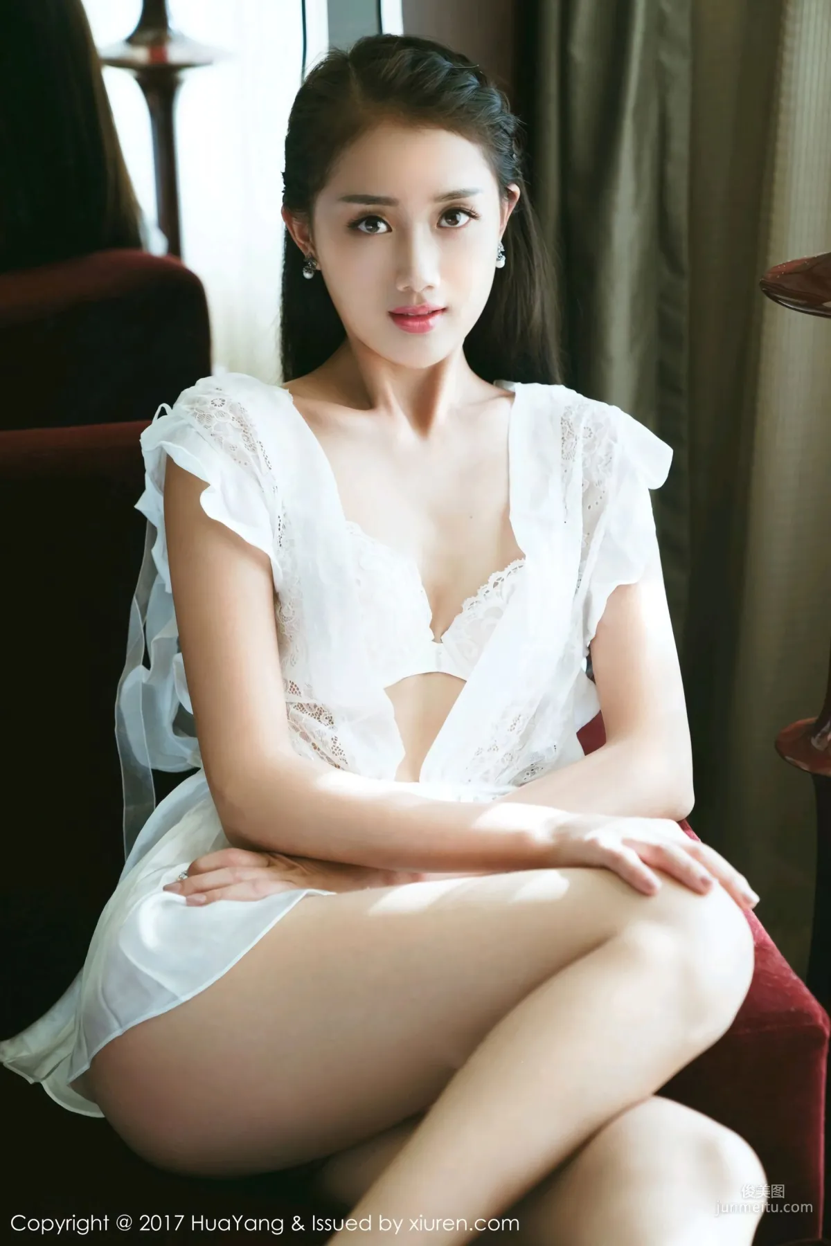 Qinger Anne, Delicate Features, Fresh and Beautiful Looks [HuaYang Show] Vol.009 Photo Set photo 1