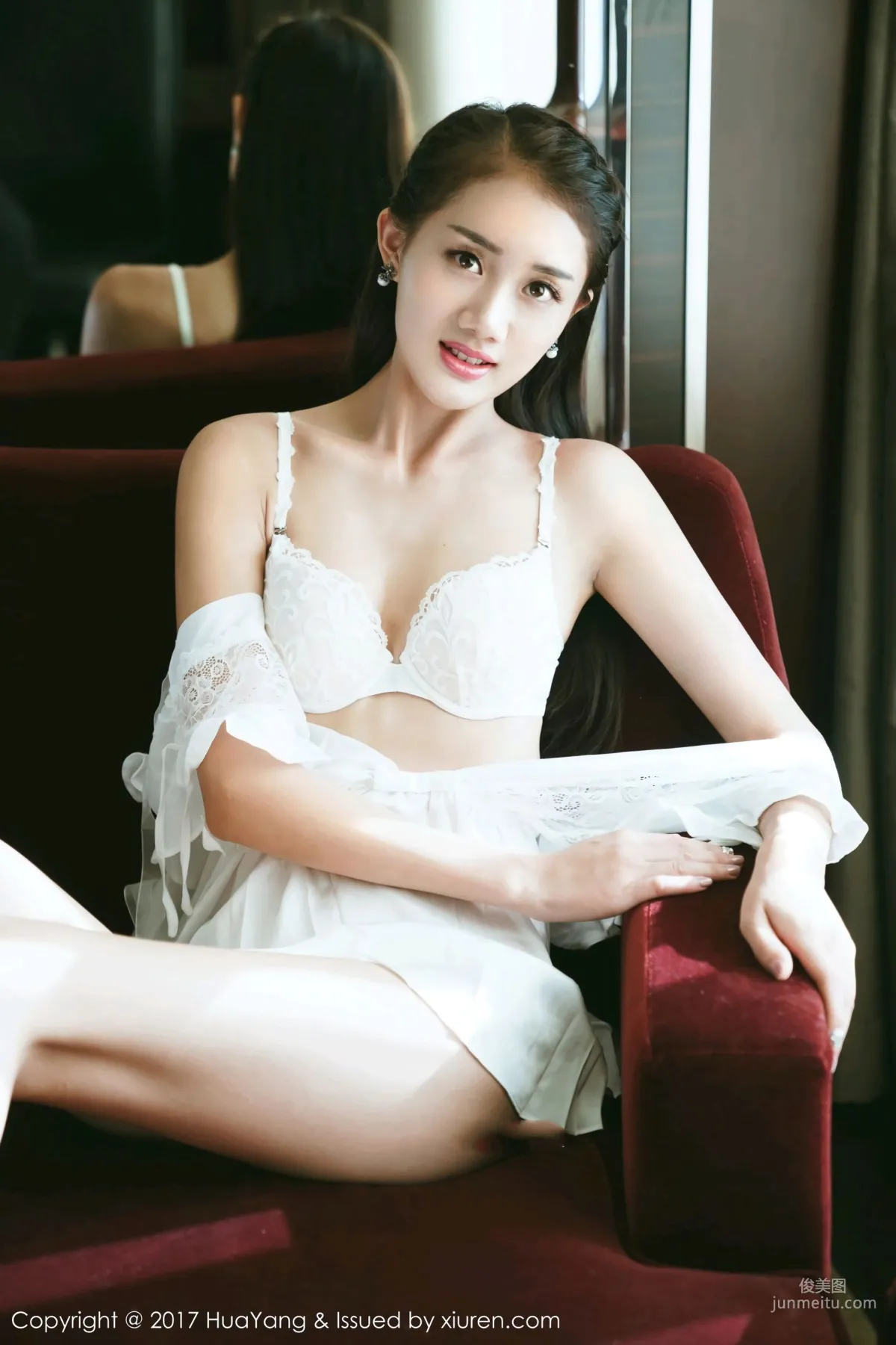 Qinger Anne, Delicate Features, Fresh and Beautiful Looks [HuaYang Show] Vol.009 Photo Set photo 11