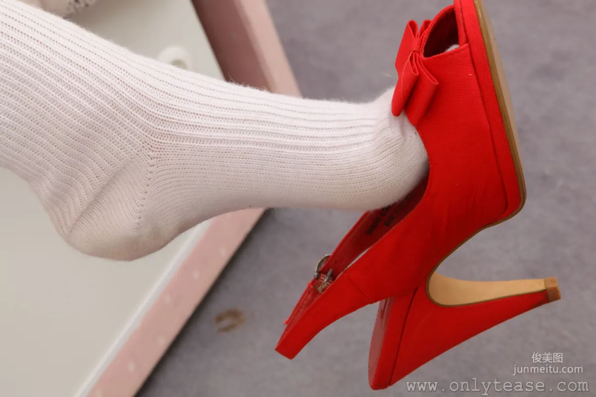 Sarah E: OnlyTease photo 59