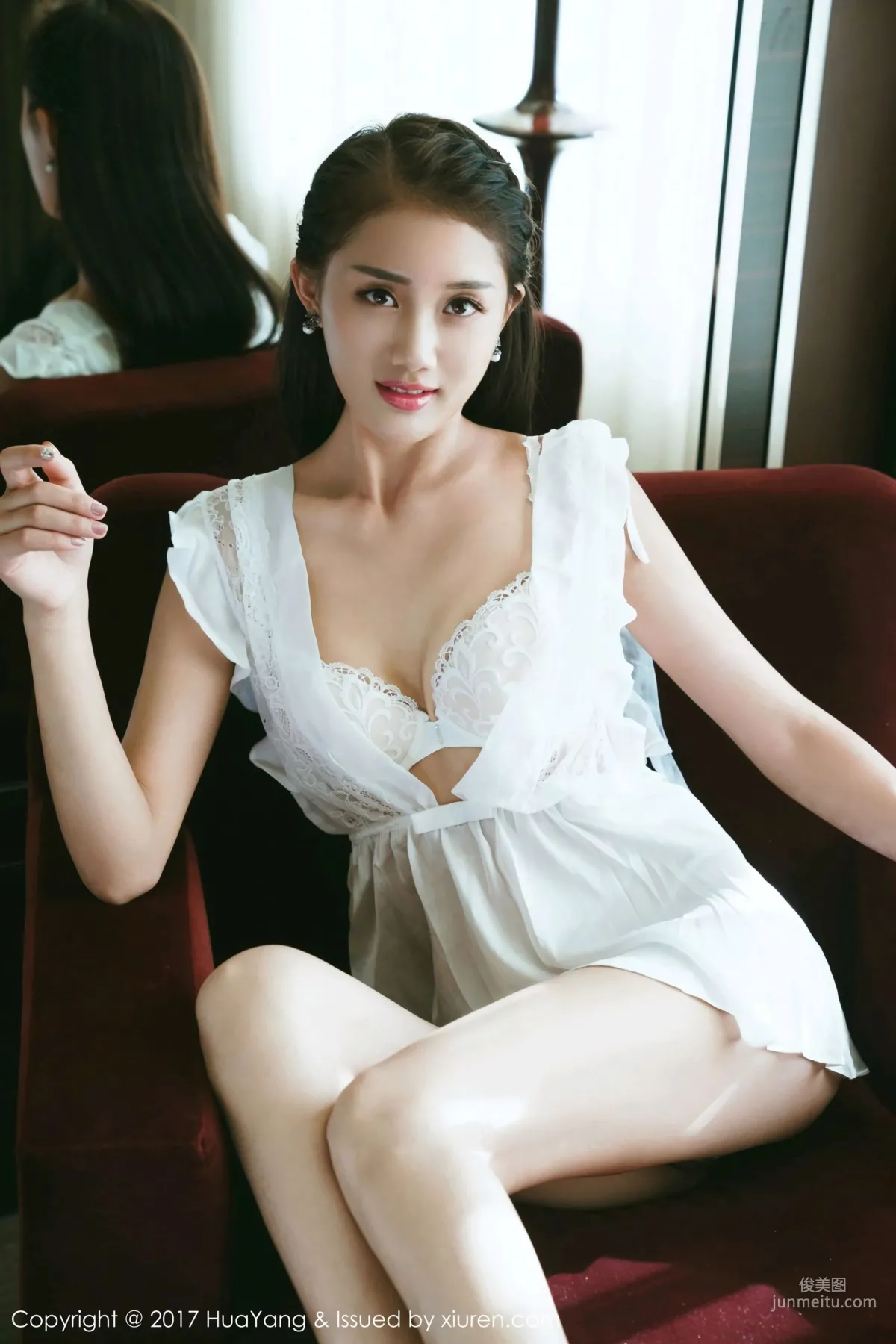 Qinger Anne, Delicate Features, Fresh and Beautiful Looks [HuaYang Show] Vol.009 Photo Set photo 2