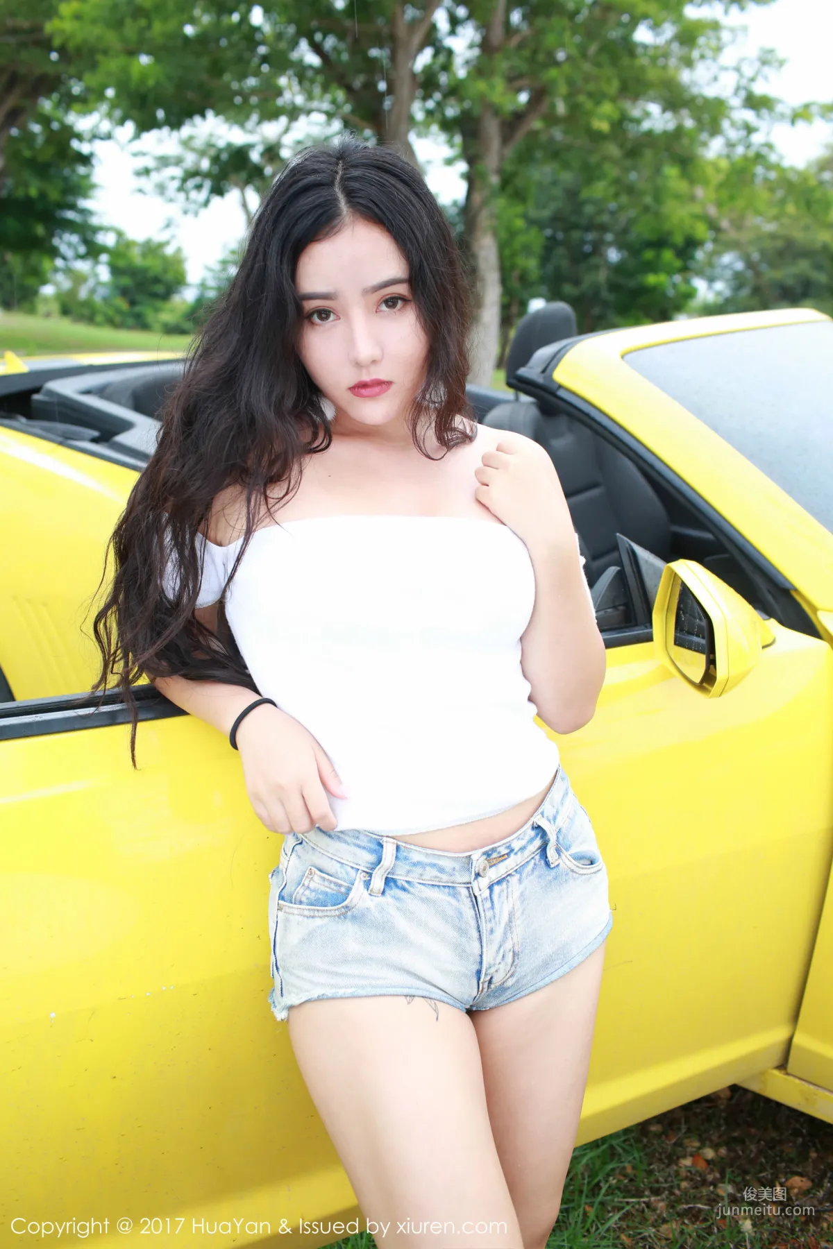 Manuela Ma Luna, Sweater Curves + Suspender Denim Series [Hana no Kao] Vol.047 Photo Set photo 41
