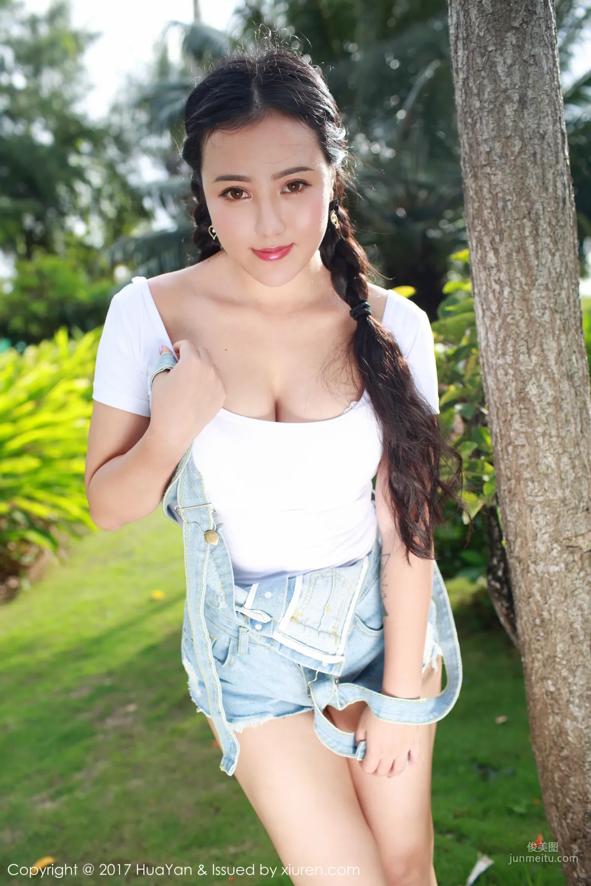 Manuela Ma Luna, Sweater Curves + Suspender Denim Series [Hana no Kao] Vol.047 Photo Set photo 34