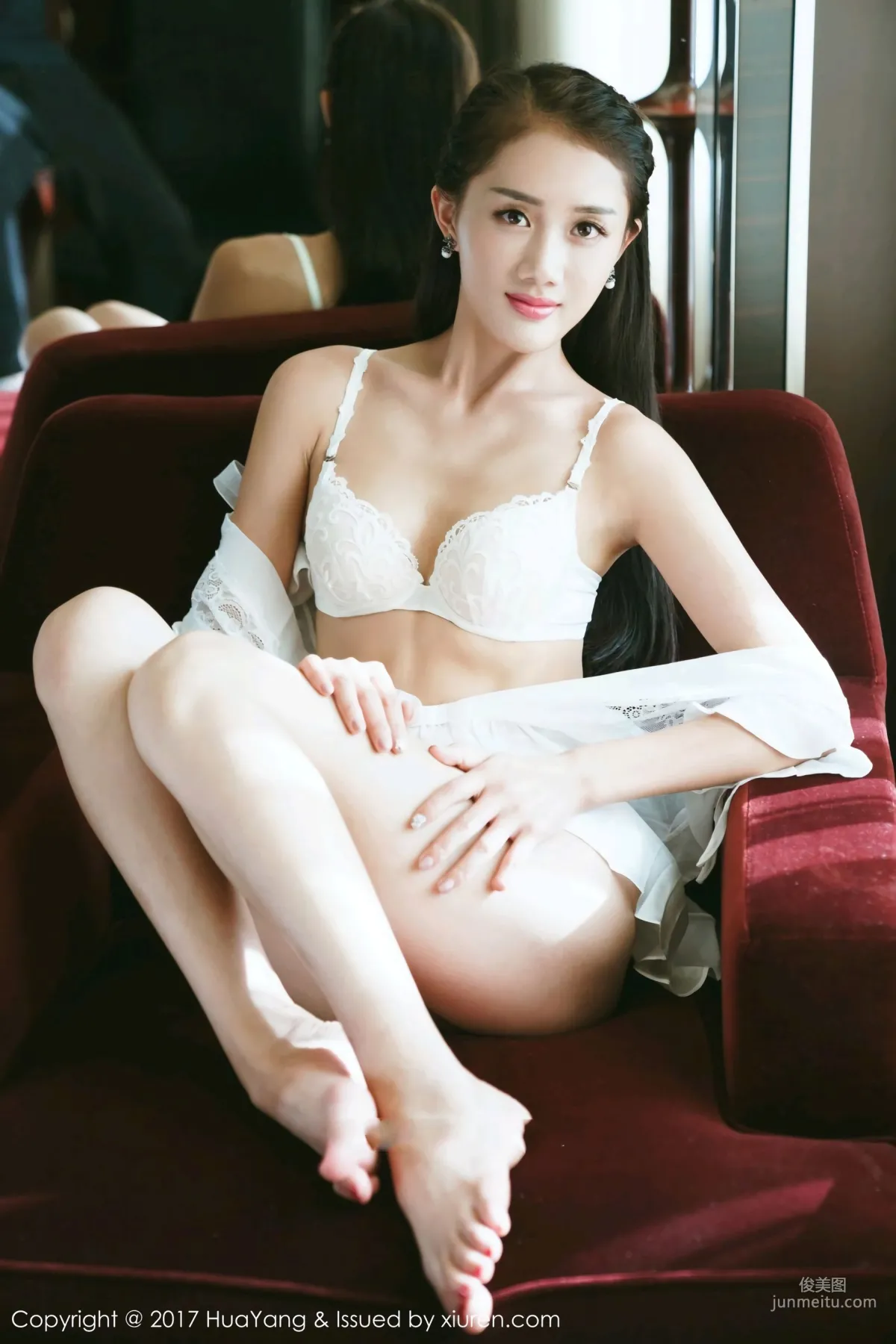 Qinger Anne, Delicate Features, Fresh and Beautiful Looks [HuaYang Show] Vol.009 Photo Set photo 9