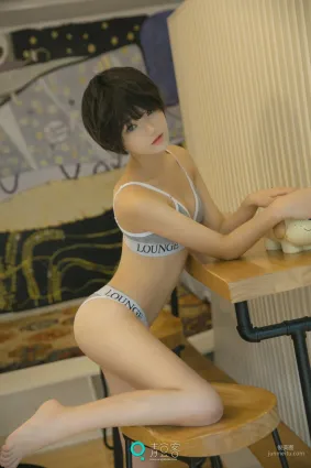悅爺《短發少女》 [青豆客QingDouKe] 寫真集