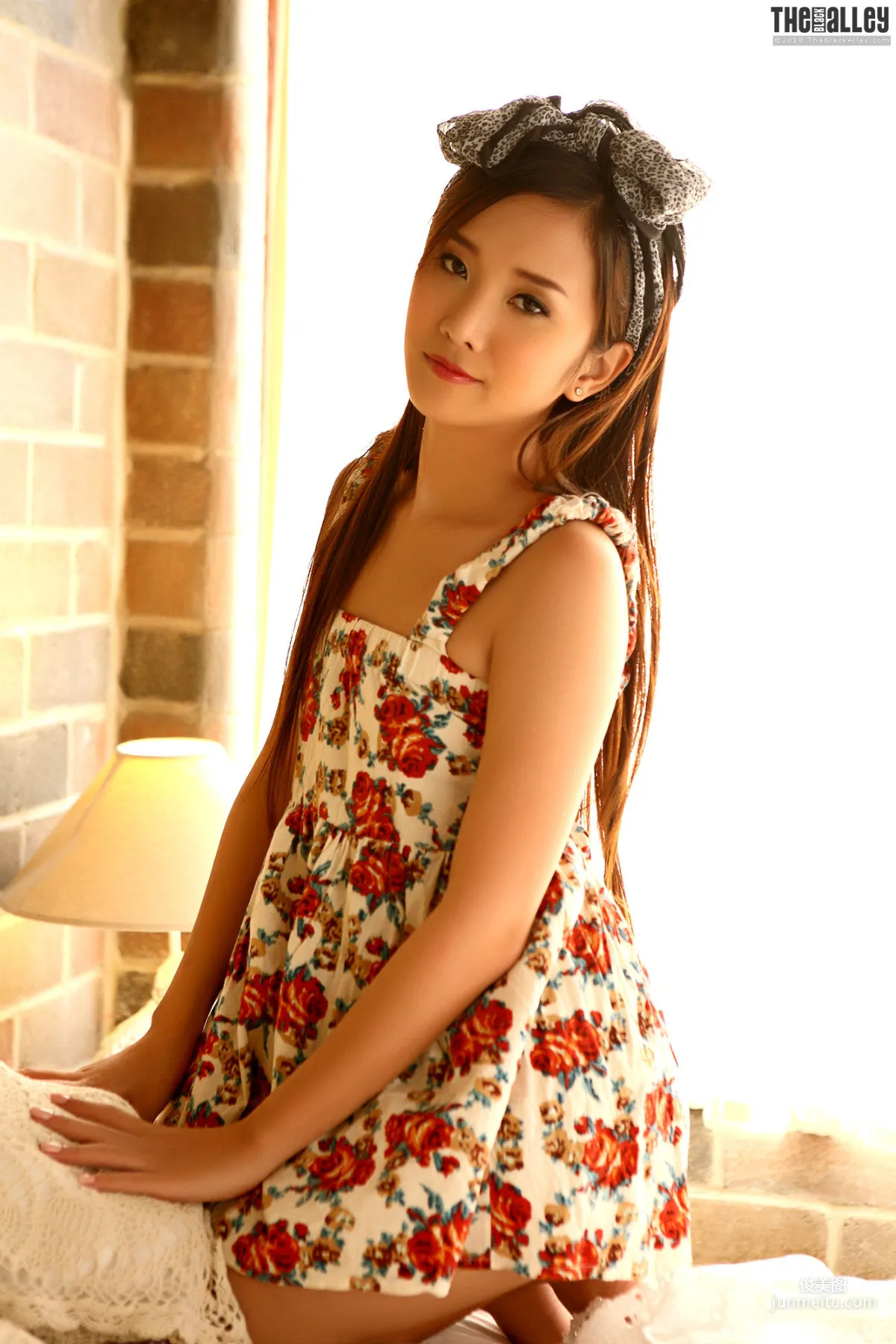 Lolita Cheng/陳麗《床拍睡衣小妹》 [The Black Alley] 寫真集 7