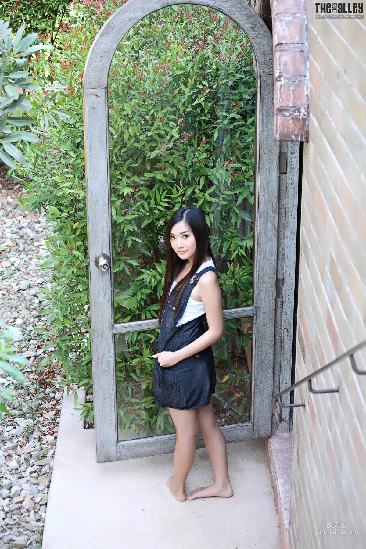 Lolita Cheng《极品牛仔妹子》 [The Black Alley] 写真集9