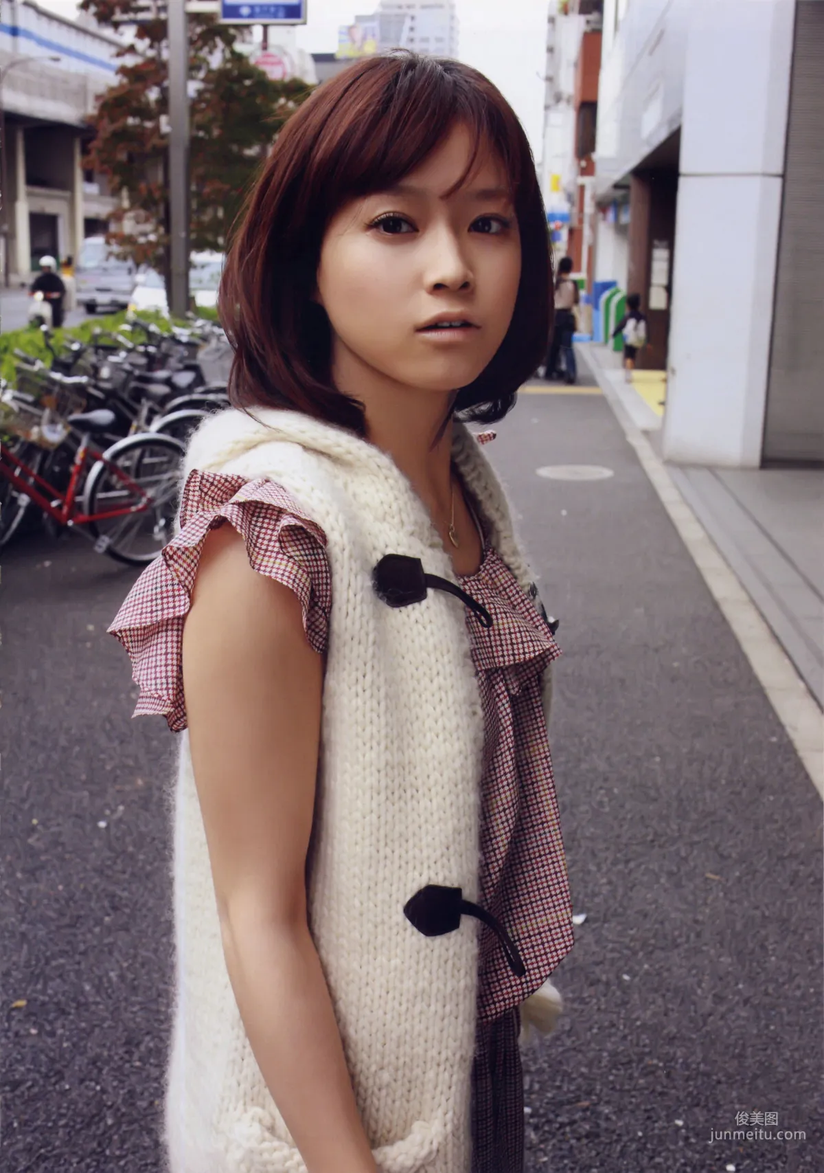 亀井絵裡《Thanks》 [PhotoBook] 寫真集 15