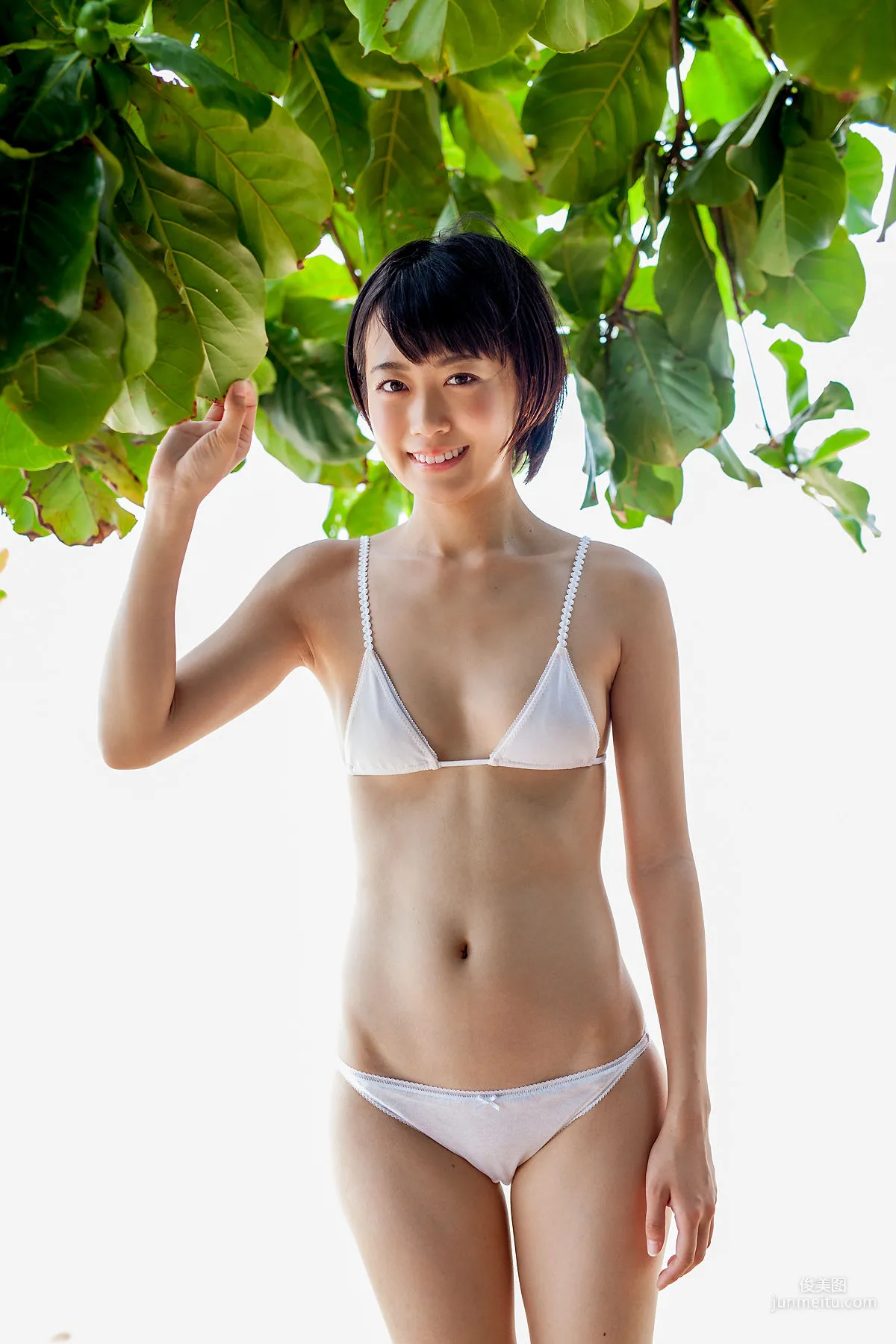 西野小春《海邊校服+高叉泳裝》 [Minisuka.tv] 寫真集 43