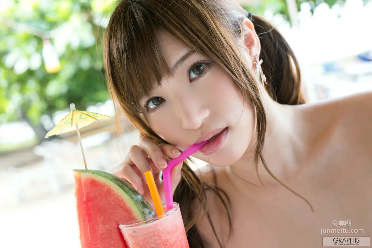 Moe Amatsuka: Graphis Gals photo 24