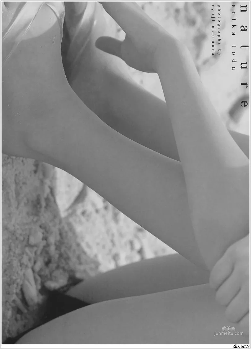 戸田恵梨香《Nature》 [Photobook] 寫真集 3