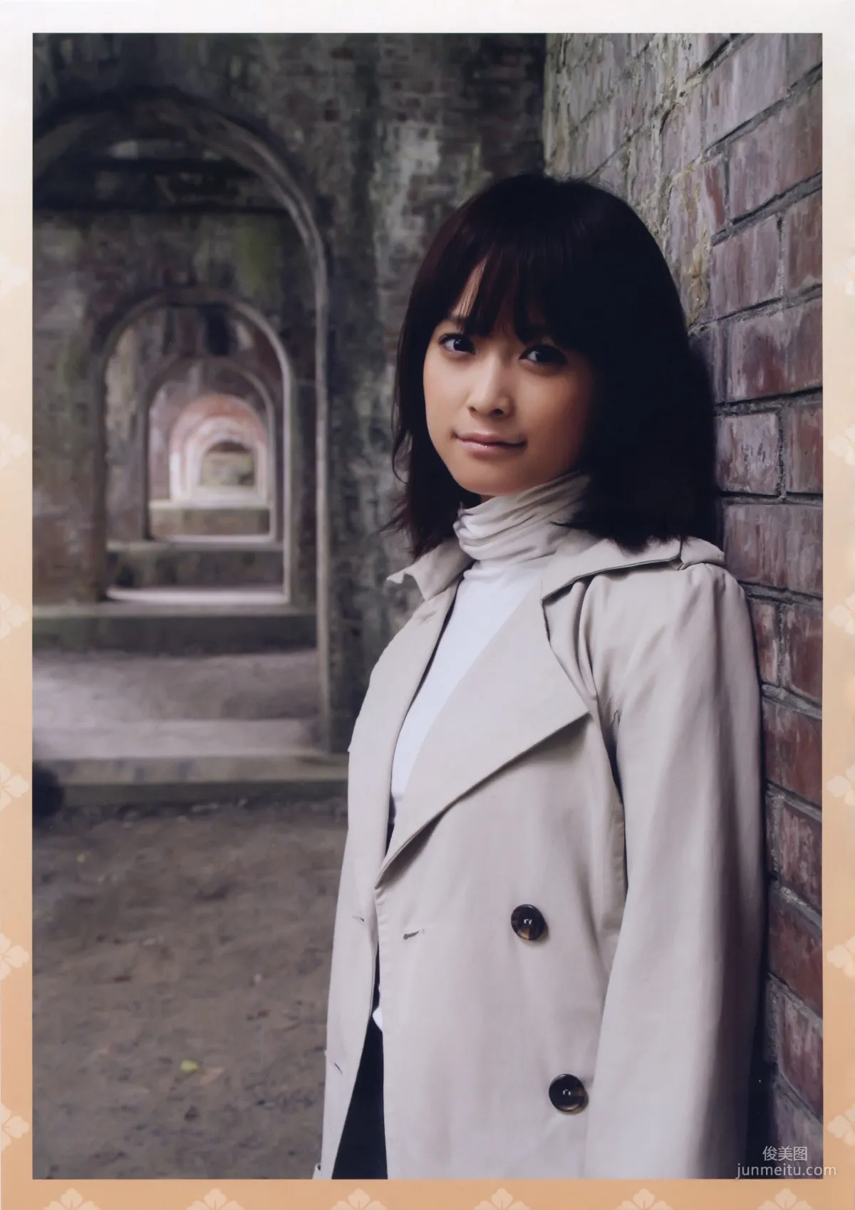 亀井絵裡《Thanks》 [PhotoBook] 寫真集 35