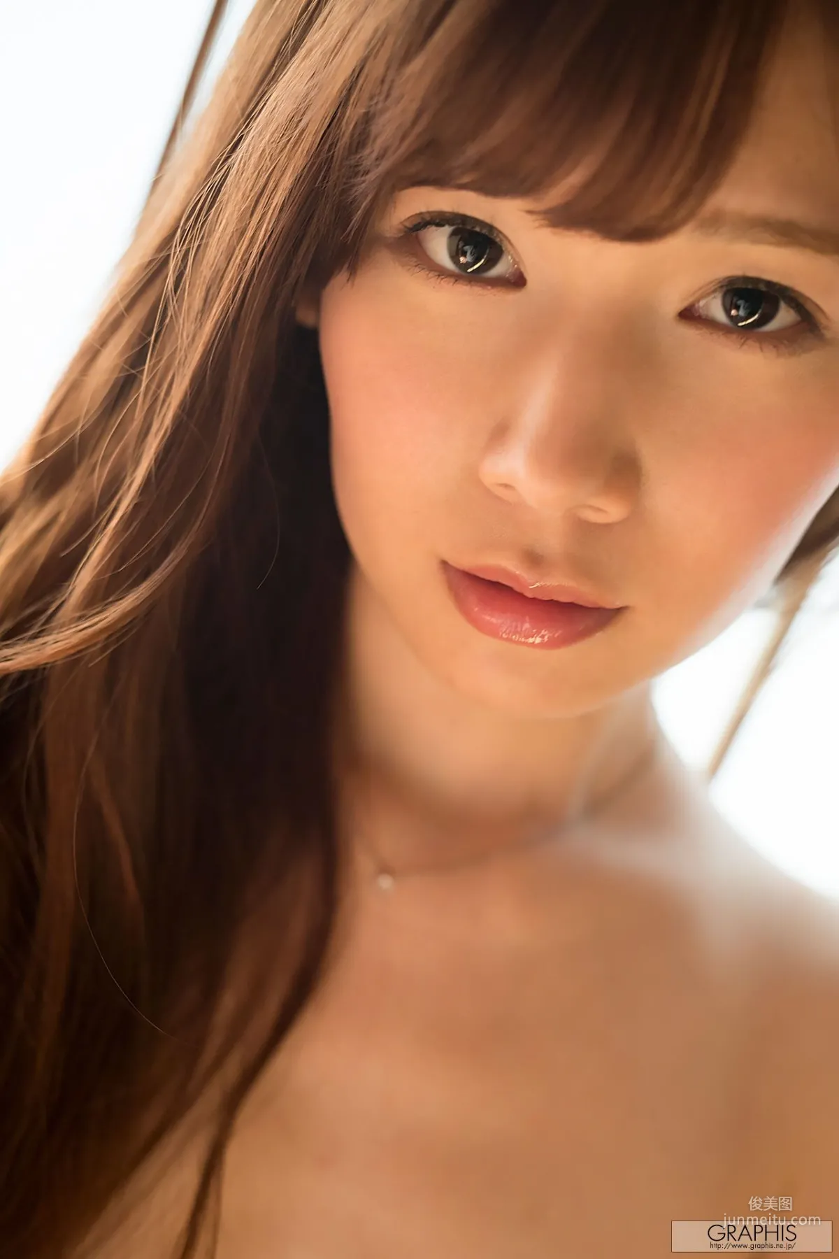 Tsumugi Akari [Graphis] Limited Edition Photo Set photo 9
