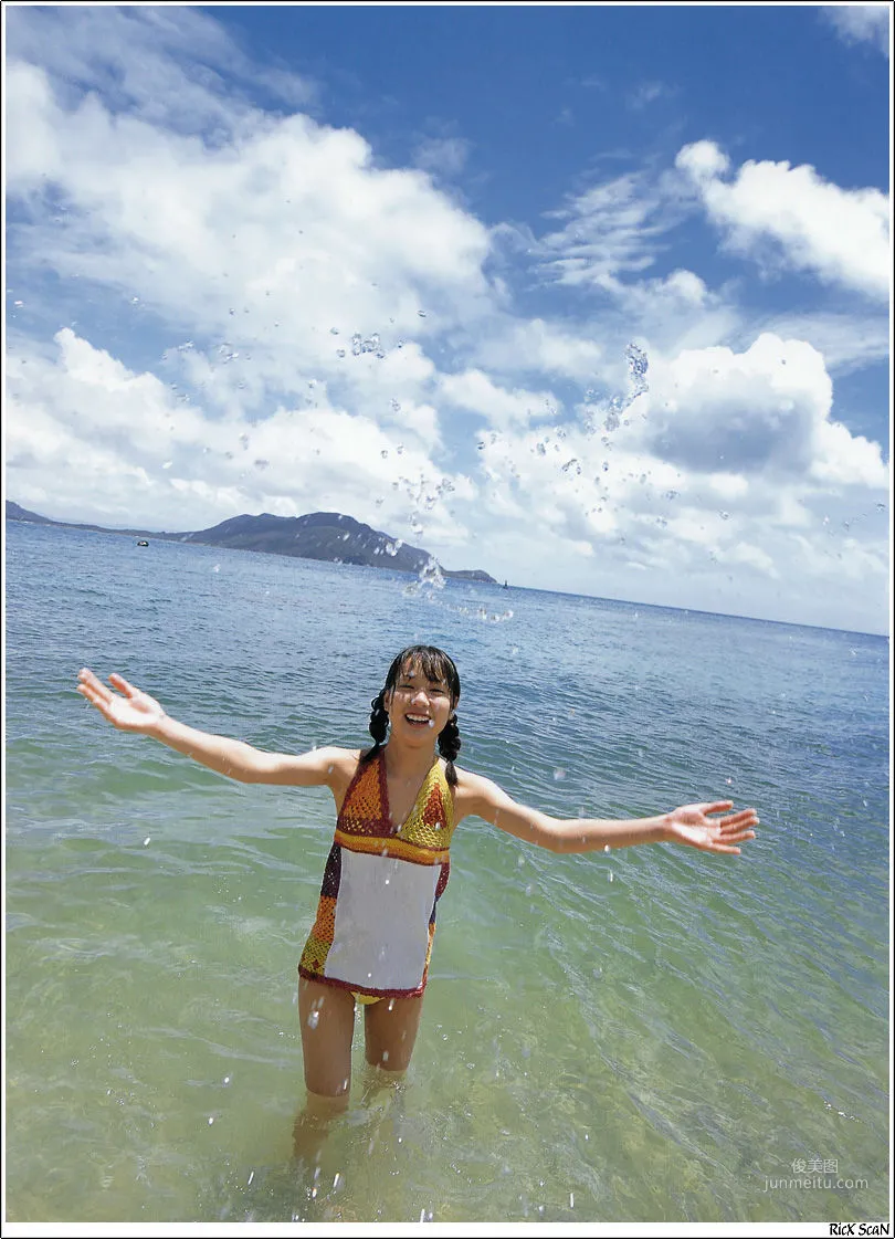 戸田恵梨香《Nature》 [Photobook] 写真集14
