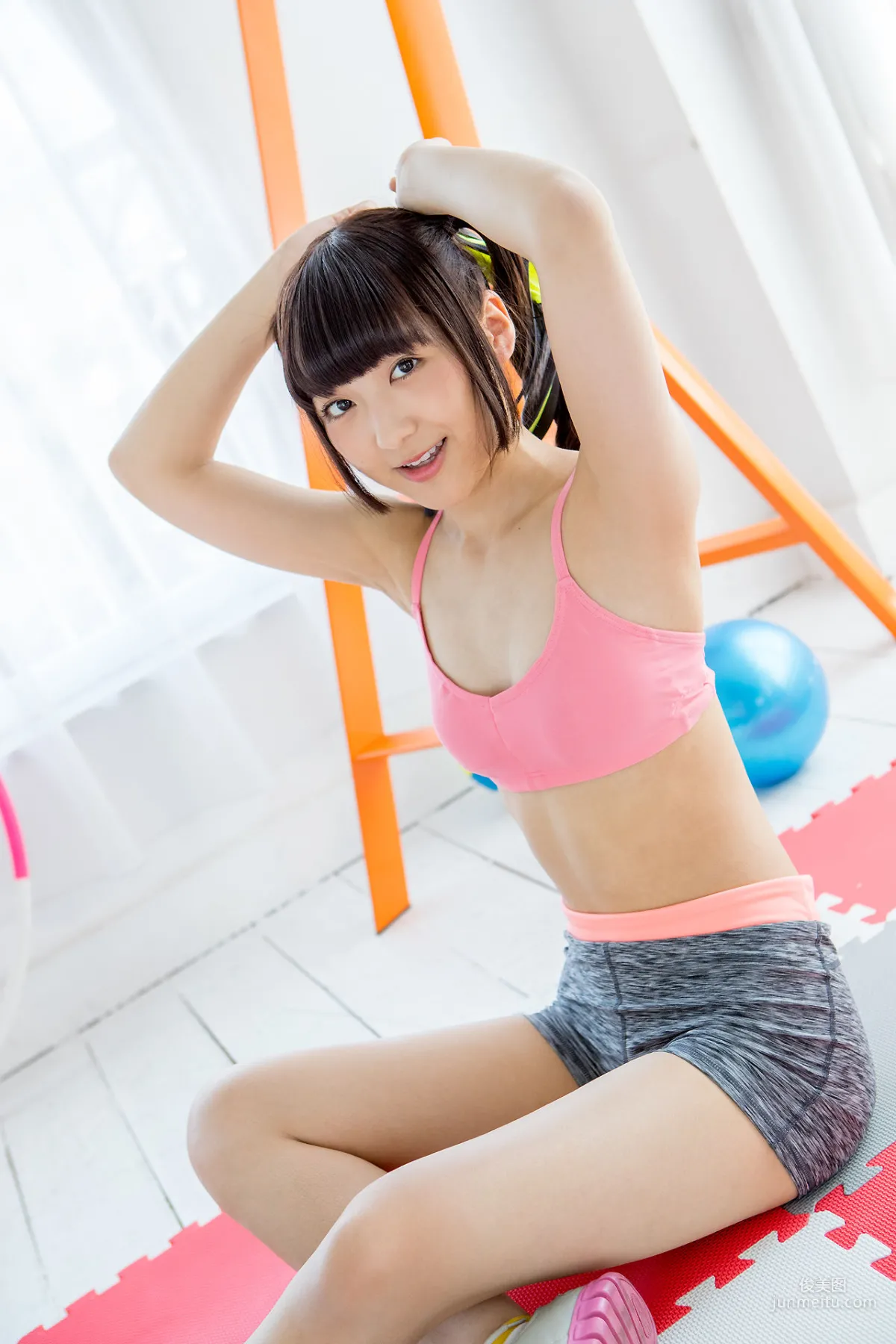 高梨あい《雙馬尾健身+背心系列》 [Minisuka.tv] 寫真集 26