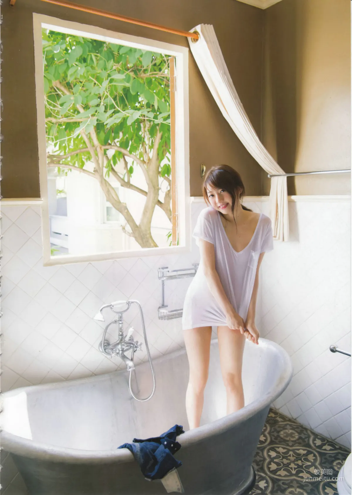 木﨑ゆりあ《Stagedoor》 [PhotoBook] 写真集118