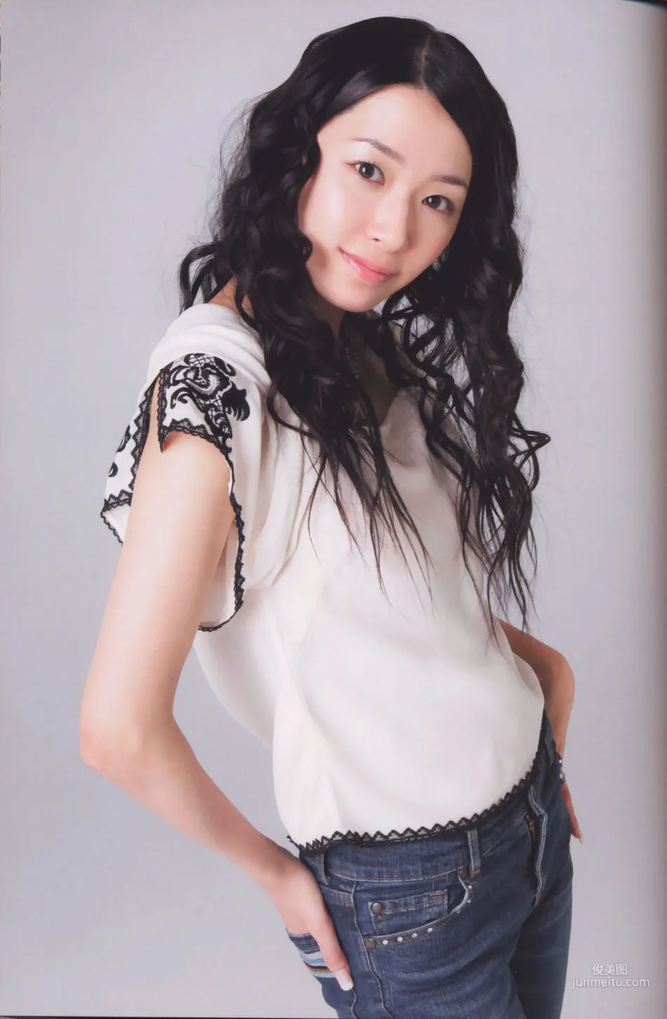 Rie Tanaka, Irodo Ri E [PhotoBook] Photo Set photo 62