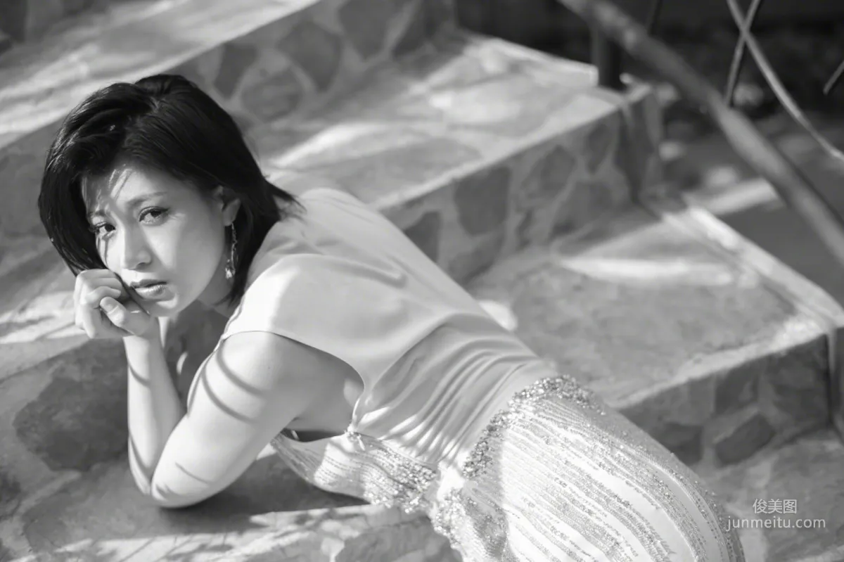 Tomomi Takano Tomomi Takano [Wanibooks] #158 Photo Set photo 36