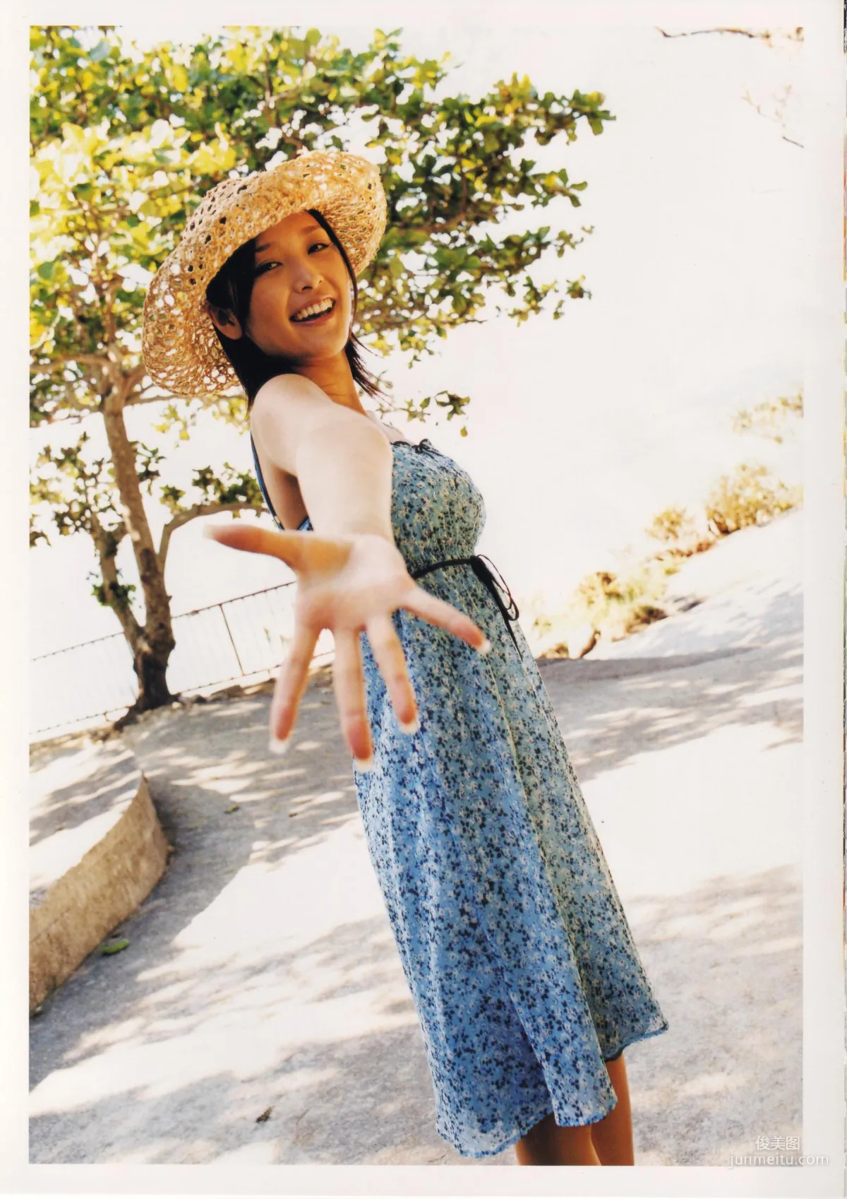 石川梨華《Hana bi 華美》 [PhotoBook] 寫真集 13