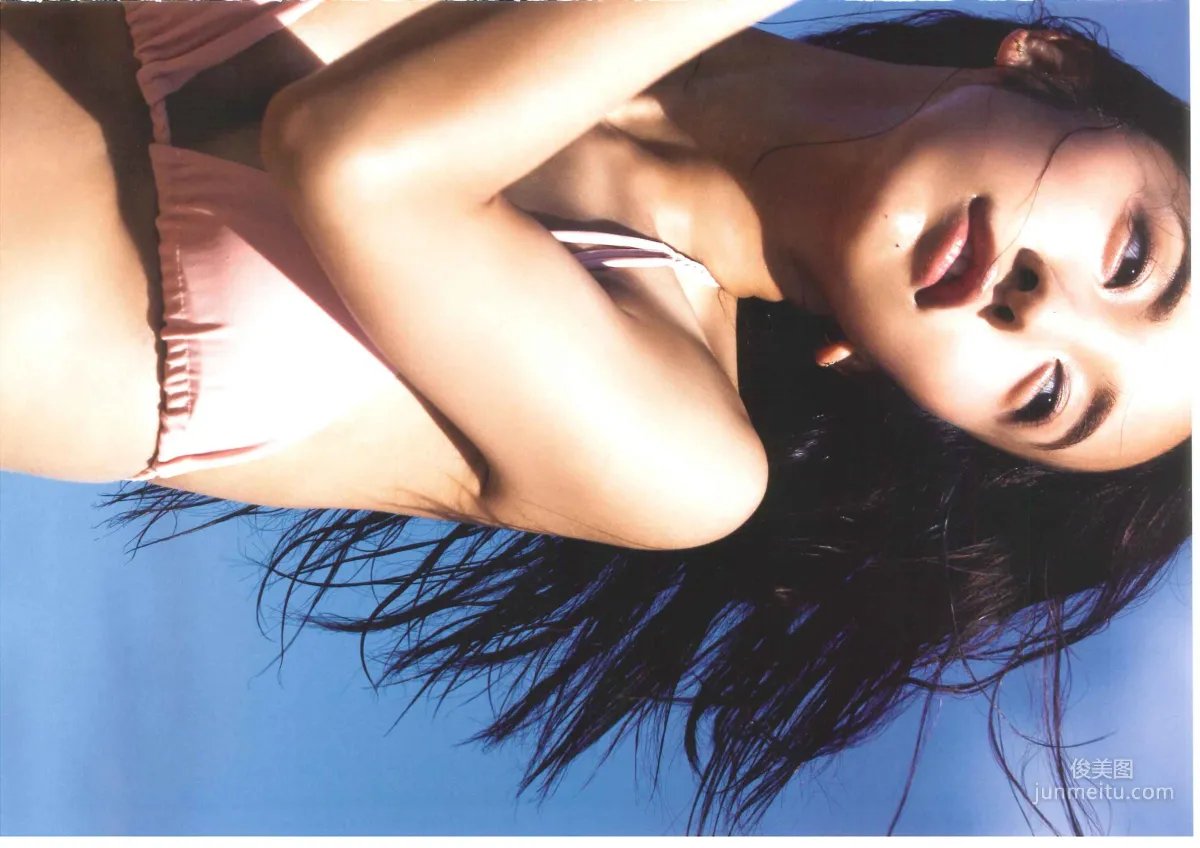 板野友美《release》 [PhotoBook] 写真集54