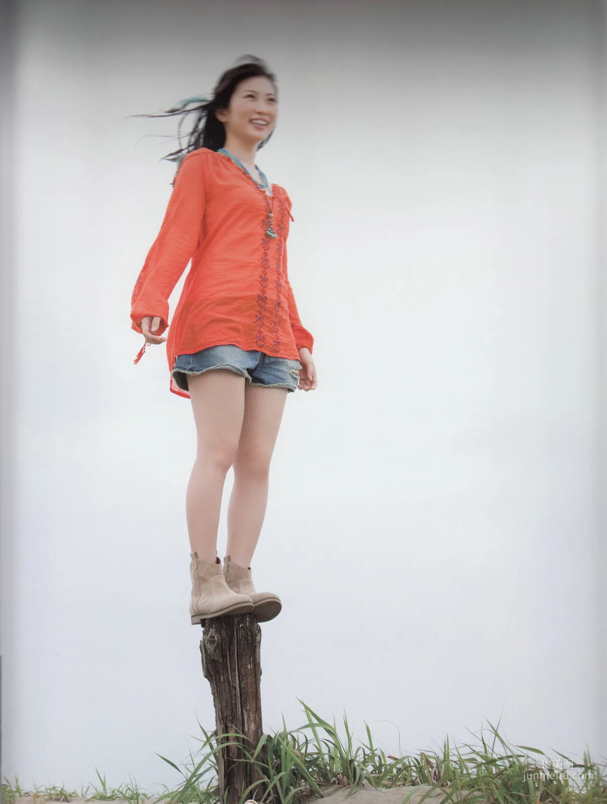 Mirai Shida 志田未来 [PhotoBook] 写真集33