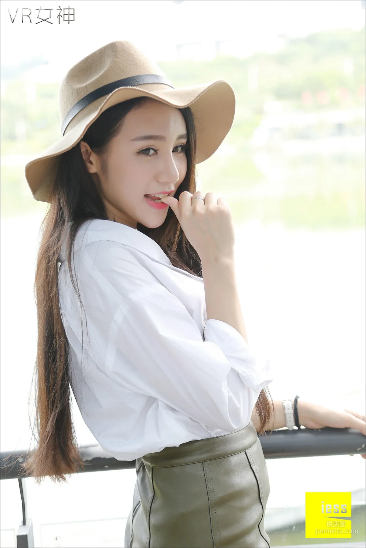 Sasa: IESS No. 004 photo 47