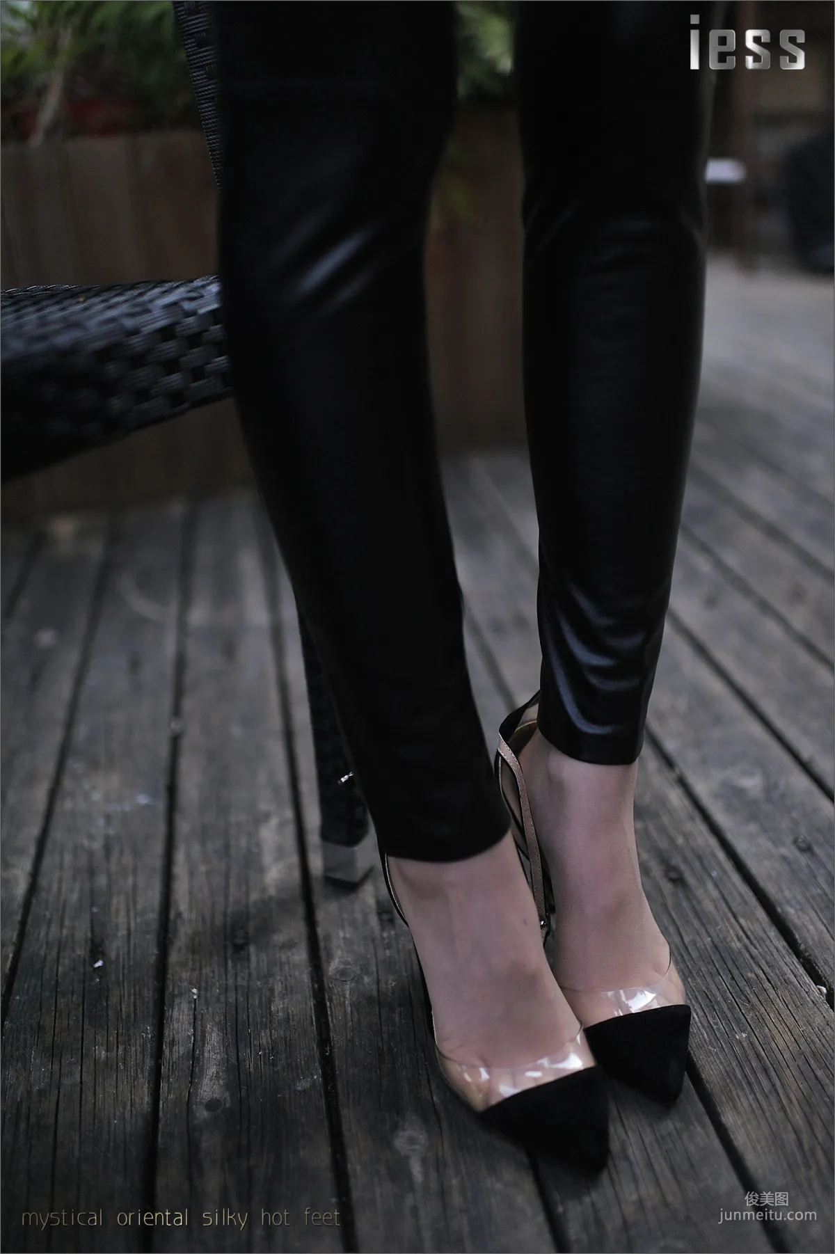 Silk Stockings Bento 033, The Beauty of Suffocation [IESS] Photo Set photo 7
