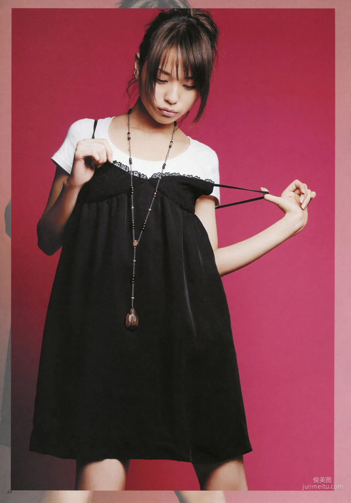 戸田恵梨香《ERIKA×CECIL McBEE Vivace》 [PhotoBook] 寫真集 40
