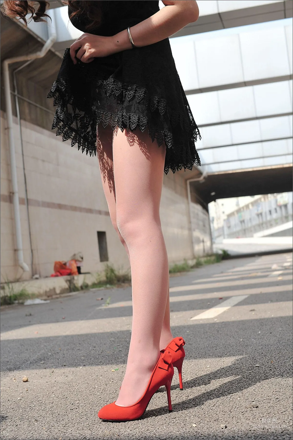 丝足便当019 小胖妞 《粉色记忆》[IESS异思趣向] 写真集13