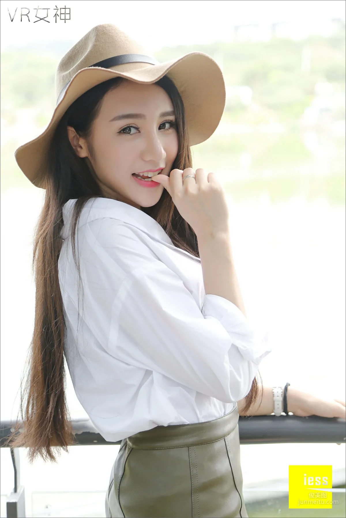 Sasa: IESS No. 004 photo 48