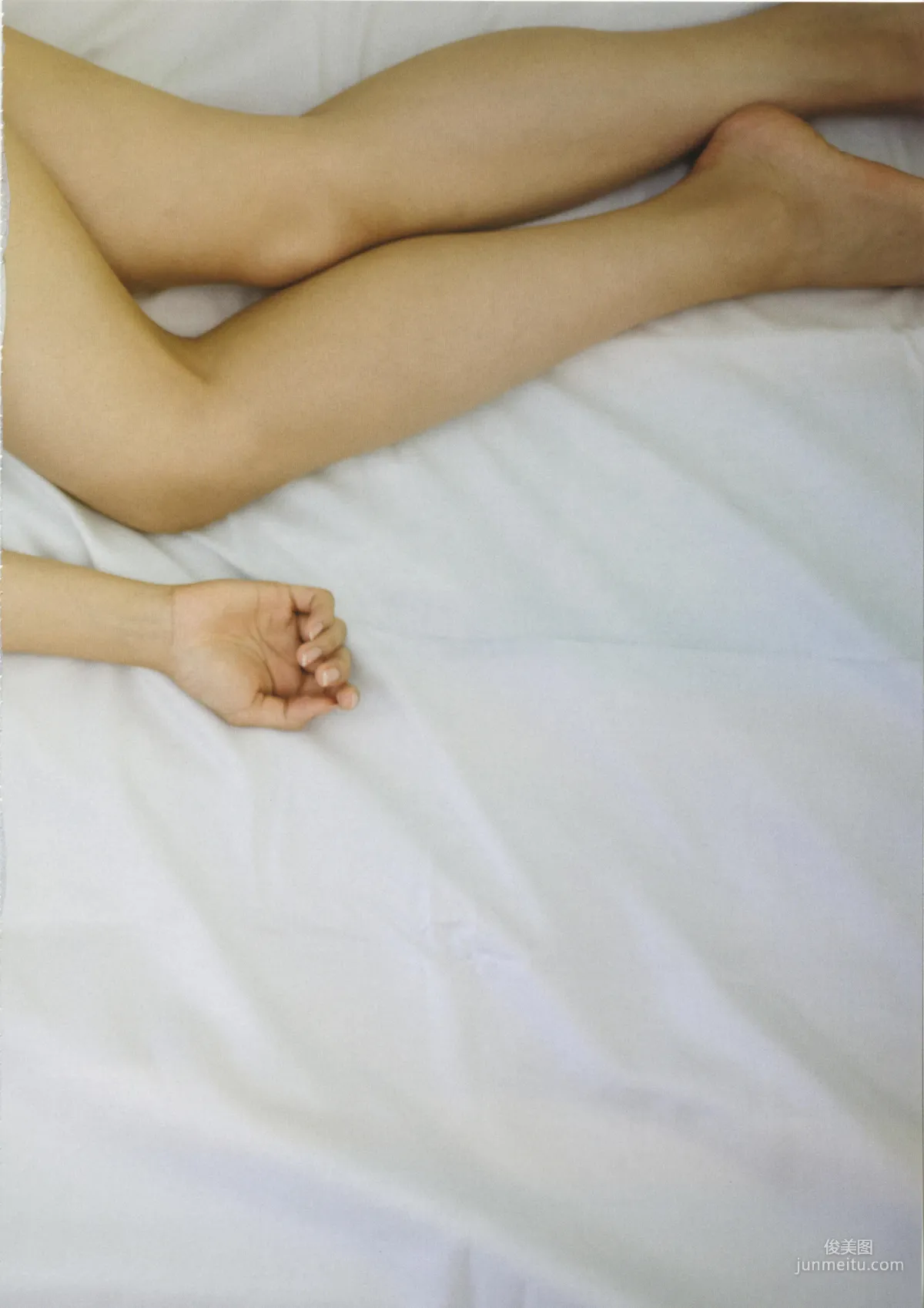星名美怜「MIREITOPIA」 [PhotoBook] 写真集107