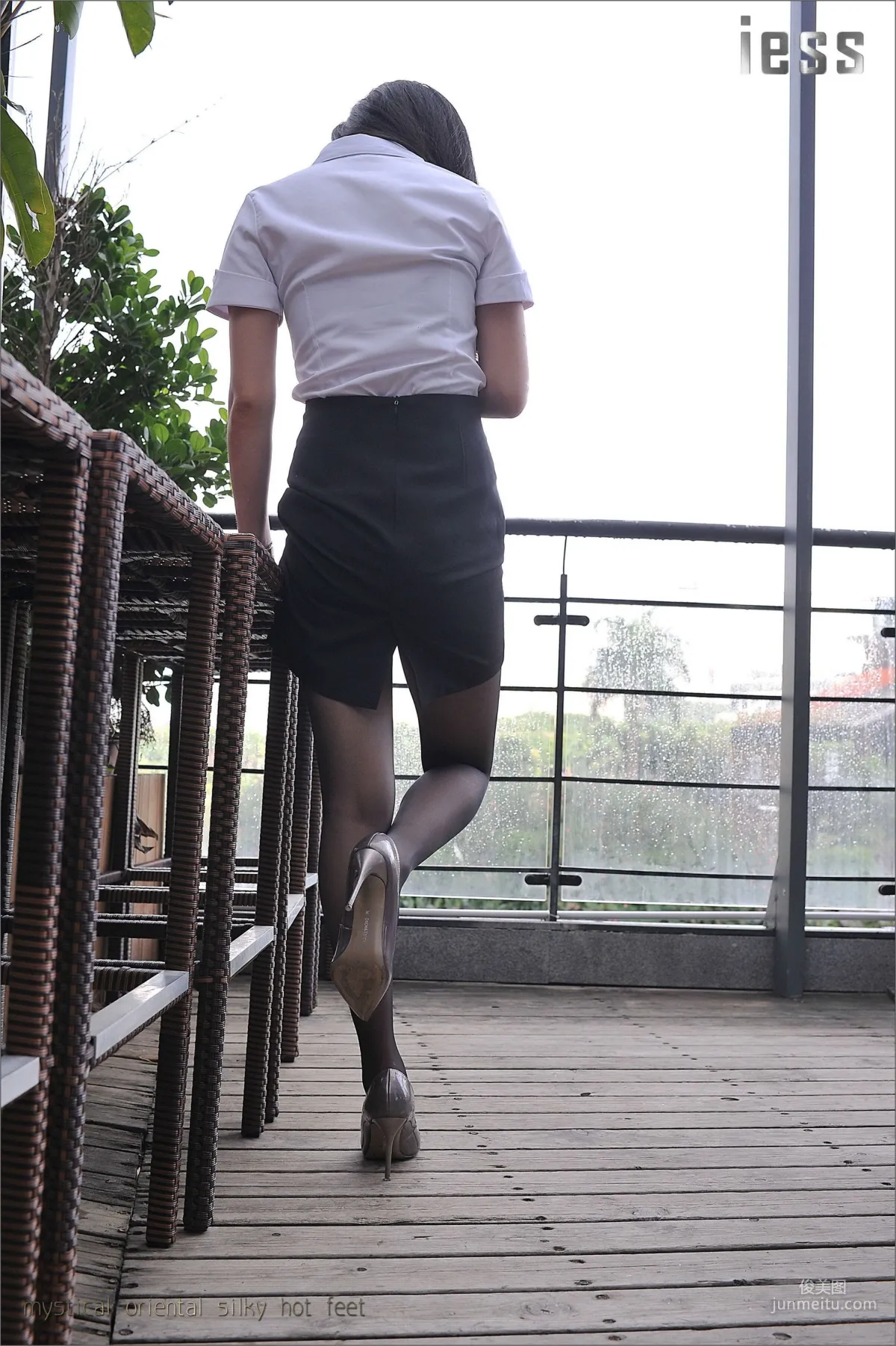 Silk Legs Bento 029 Xiao Xue "OL Uniform Black Stockings" [IESS] Photo Set photo 80