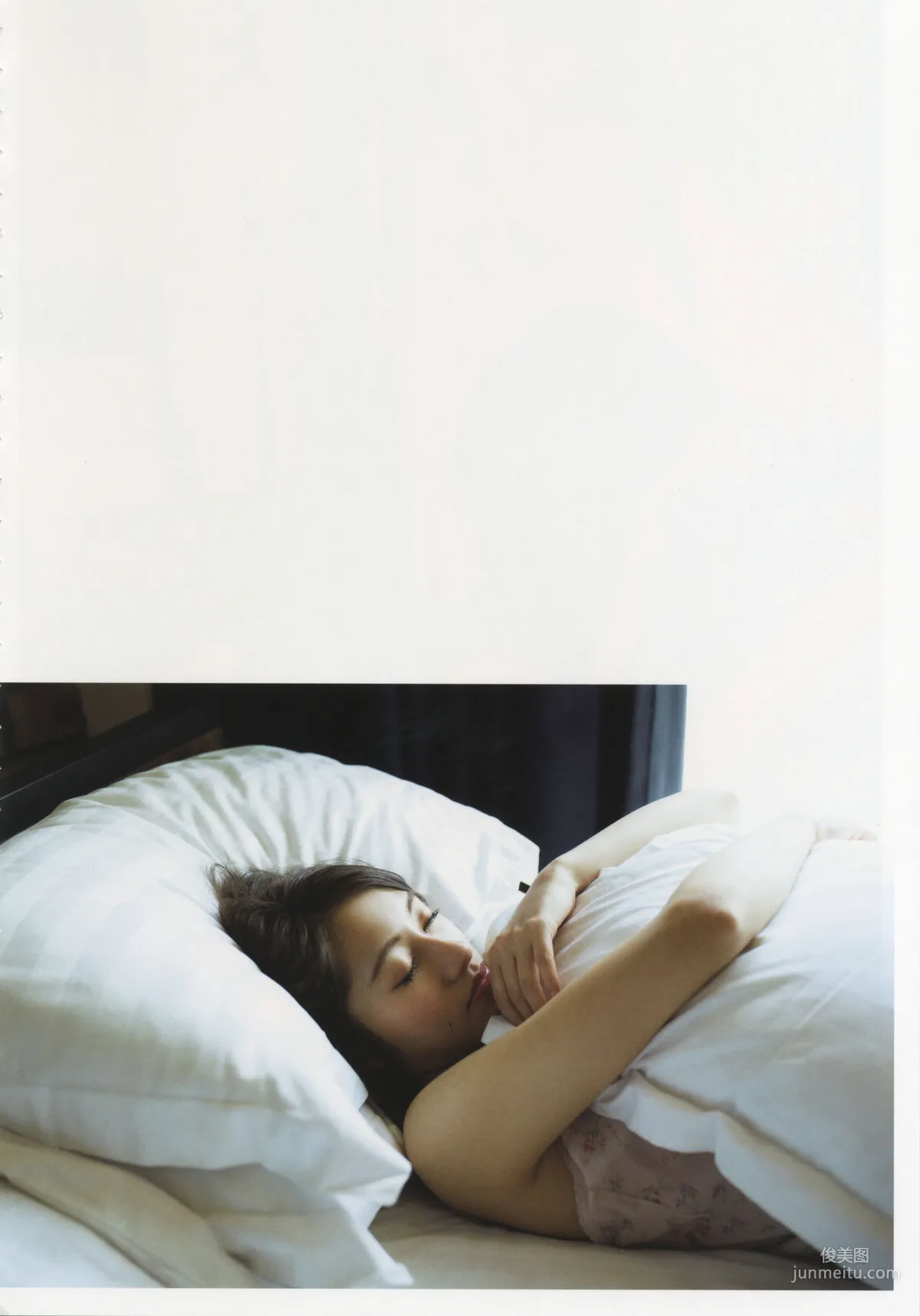 桜井玲香《自由ということ》 [PhotoBook] 寫真集 148