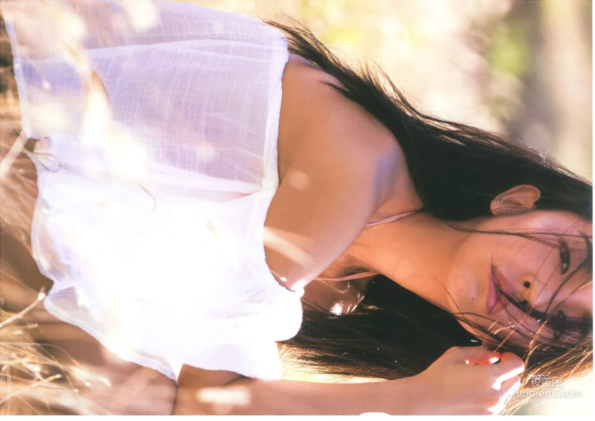 板野友美《release》 [PhotoBook] 写真集132