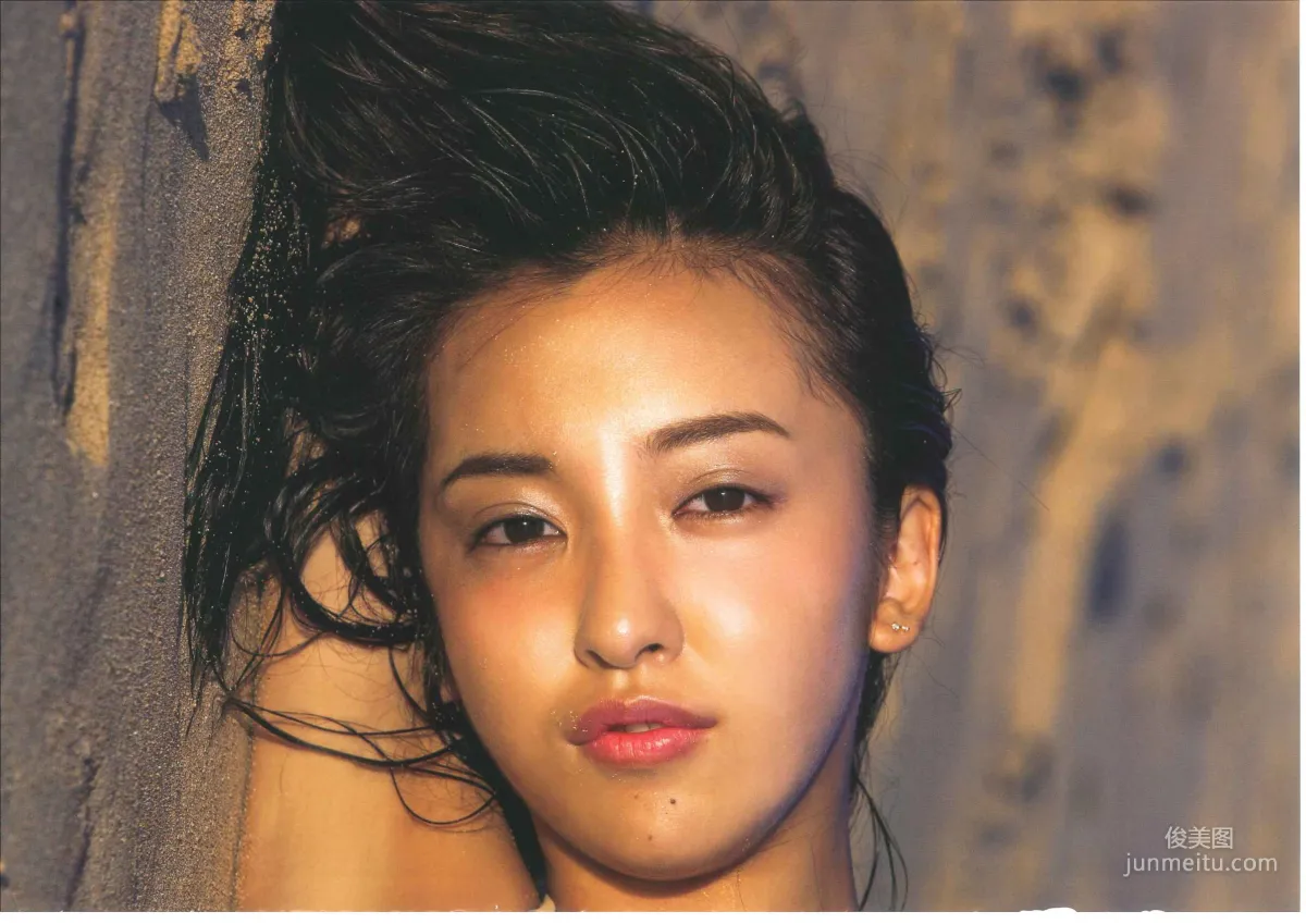 板野友美《release》 [PhotoBook] 写真集147