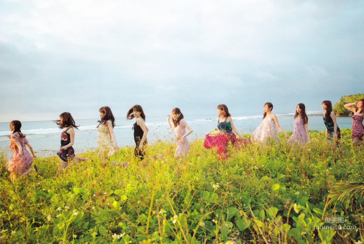 乃木坂46《極品正統清純少女組合》 [PhotoBook] 寫真集 113
