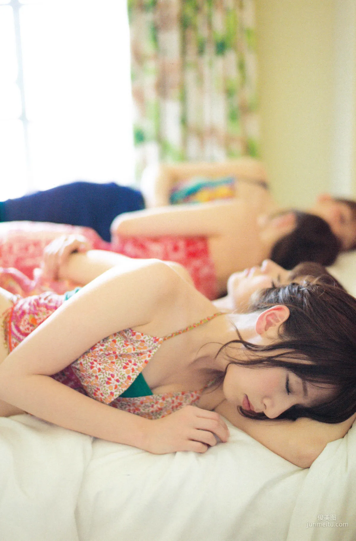 乃木坂46《極品正統清純少女組合》 [PhotoBook] 寫真集 4