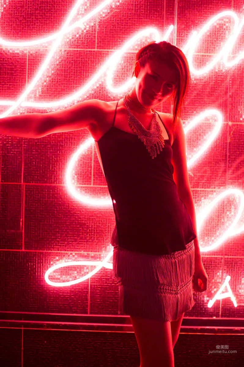 Tomomi Takano Tomomi Takano [Wanibooks] #158 Photo Set photo 23