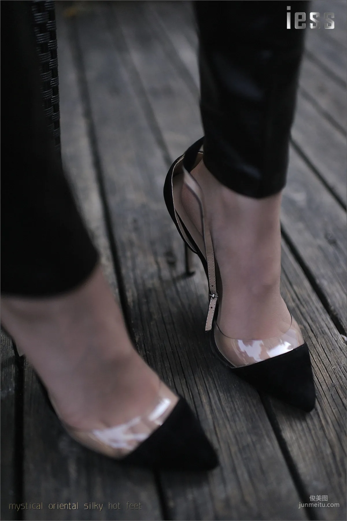 Silk Stockings Bento 033, The Beauty of Suffocation [IESS] Photo Set photo 5