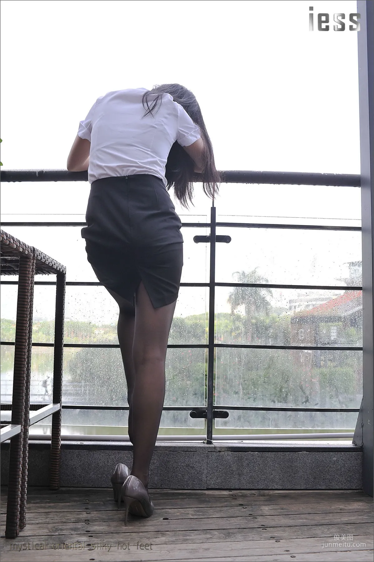 Silk Legs Bento 029 Xiao Xue "OL Uniform Black Stockings" [IESS] Photo Set photo 70