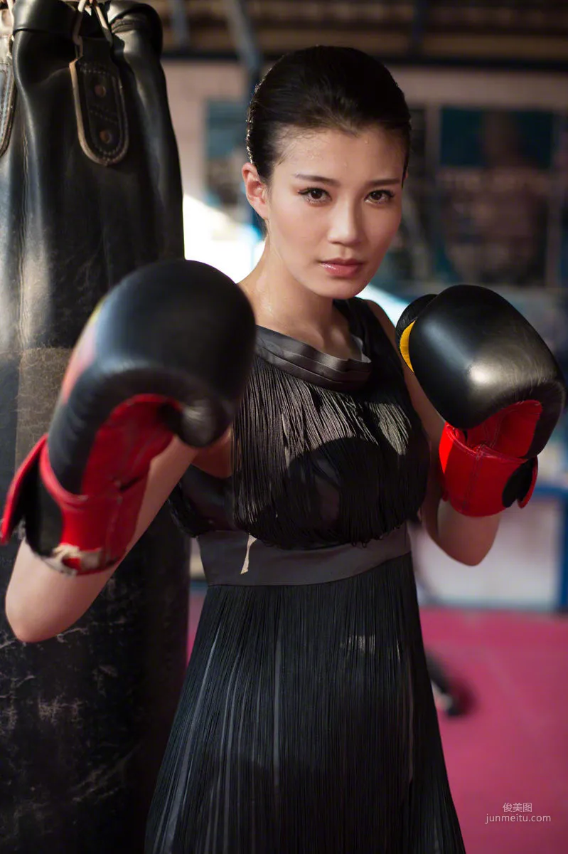 Tomomi Takano Tomomi Takano [Wanibooks] #158 Photo Set photo 5