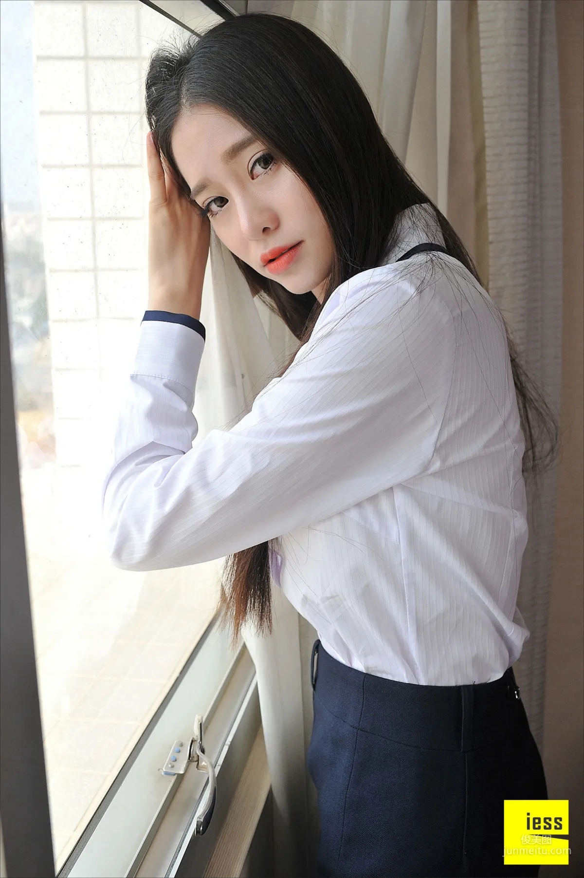 Silk Stockings Bento 030 Zhang Xinyue "Meat Stockings Beautiful Feet Toe-Revealing High Heels" [IESS] Photo Set photo 26