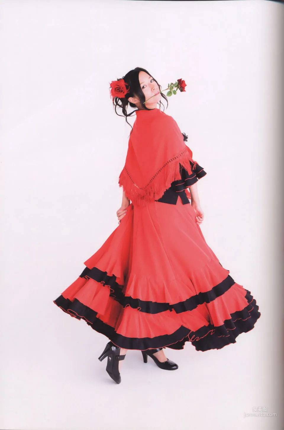 Rie Tanaka, Irodo Ri E [PhotoBook] Photo Set photo 47